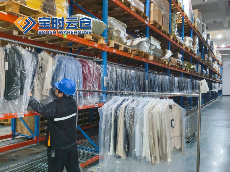 年销500万的服装店，到底要不要把仓库交给云仓？